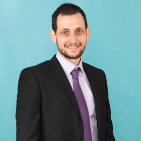 מר אדם ברטאש